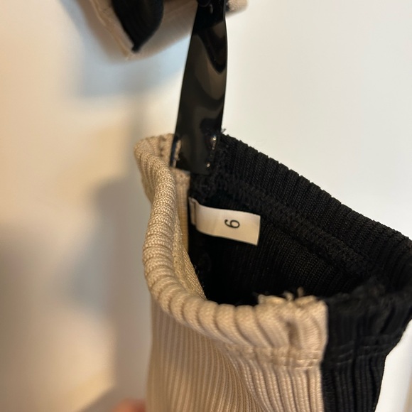 MANIÈRE DE VOIR RIBBED SPLIT SLEEVE TOP - BLACK/BEIGE SIZE 6 - Picture 7 of 7